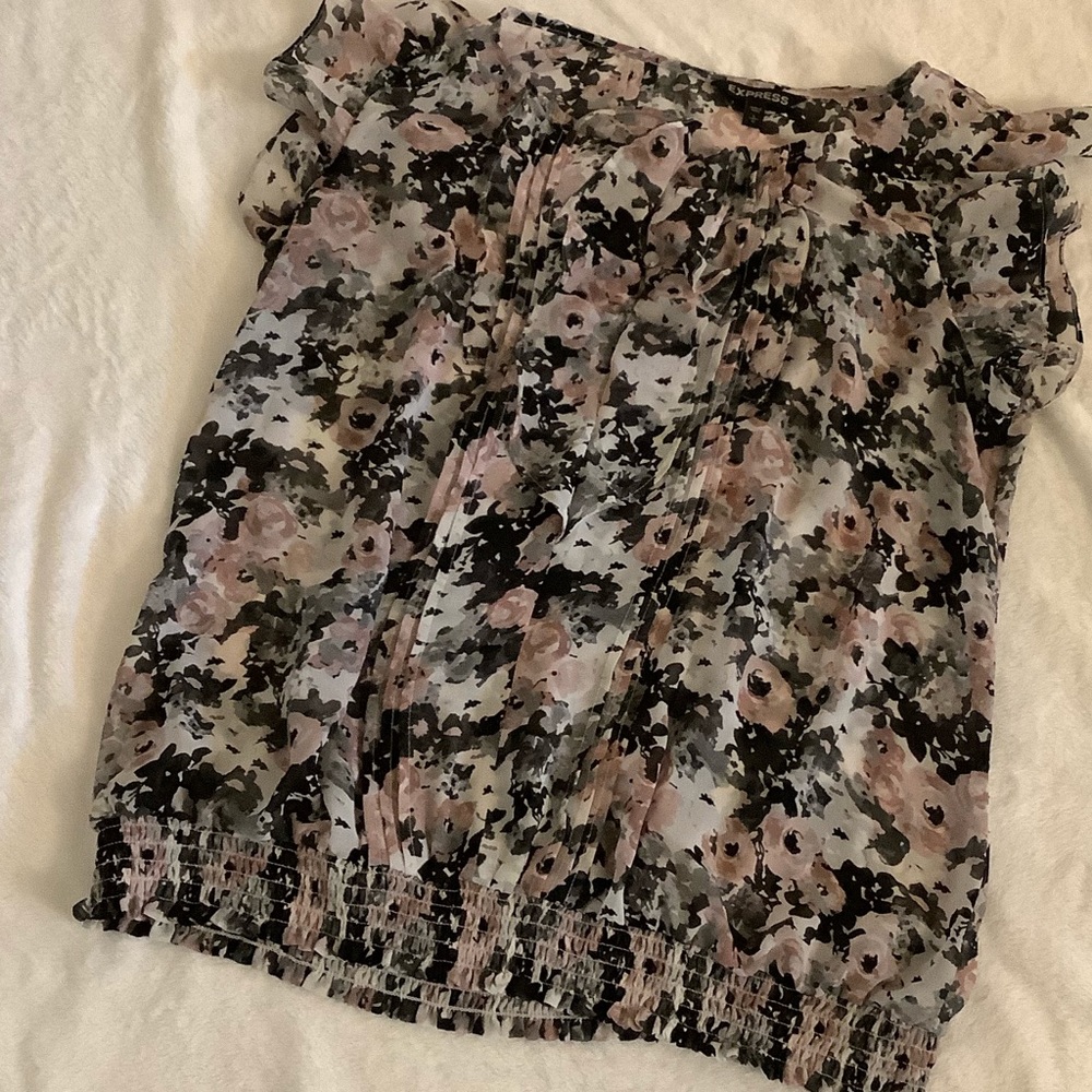 Express Sheer Floral Top size L